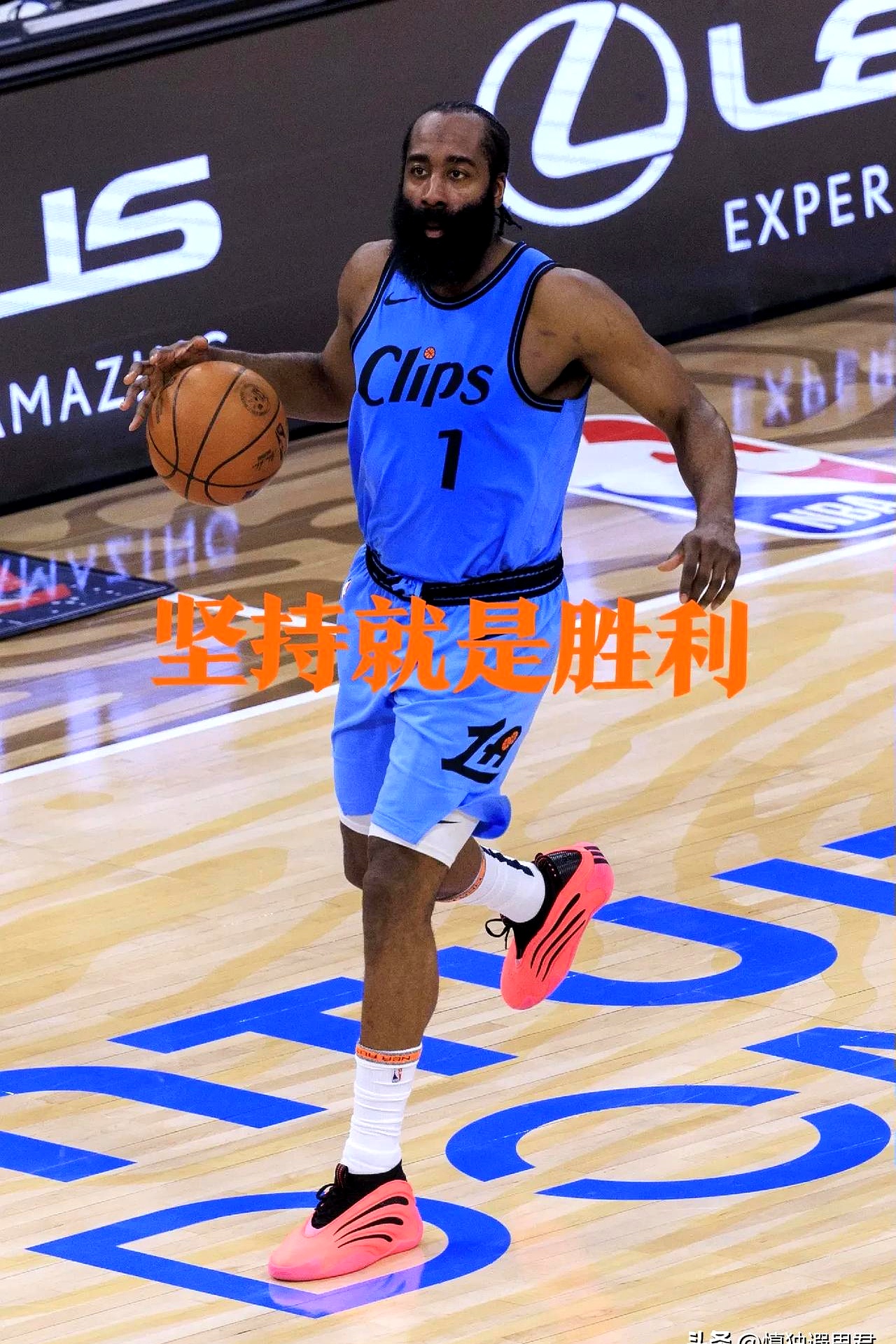 包含纽约尼克斯训练开放日,集结日门线救险引欢呼,NBA季后赛在即,训练强度明显提升的词条 包含纽约尼克斯训练开放日,集结日门线救险引欢呼,NBA季后赛在即,训练强度明显提升的词条